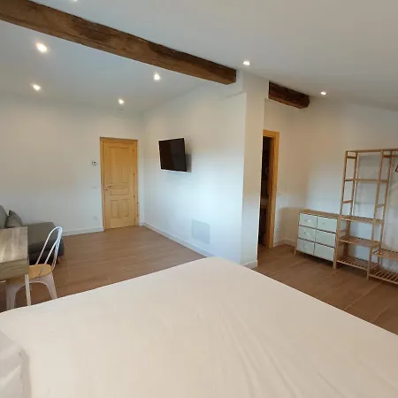 Casa La Granja * 加利扎诺